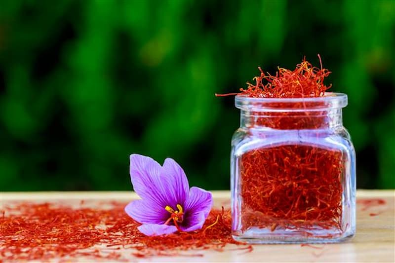 Saffron's Potency: Unveiling the Aphrodisiac and Fertility Boosting Benefits for Men